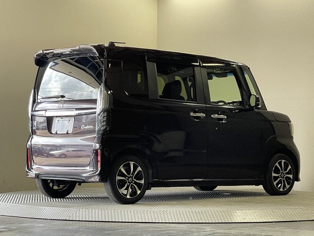 ホンダ Ｎ　ＢＯＸ カスタム ６６０ Ｇ Ｌ ホンダセンシング R1年 () 99