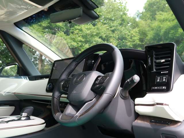 レクサス ＬＭ５００ｈ ５００Ｈ バージョンＬ ４ＷＤ R8年 () 99
