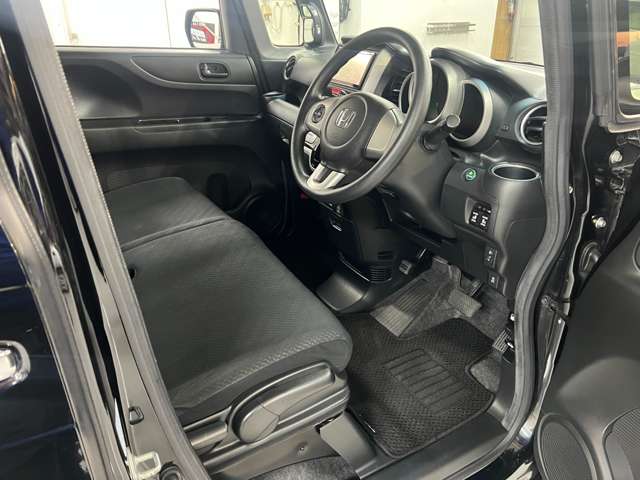 ホンダ Ｎ　ＢＯＸ ６６０ Ｇ H25年 (近畿) 99