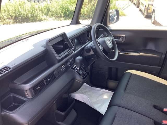 ホンダ Ｎ　ＢＯＸ カスタム ６６０ R7年 (近畿) 99