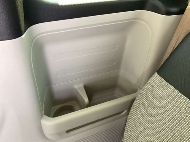 ホンダ Ｎ　ＢＯＸ ６６０ R8年 (近畿) 99