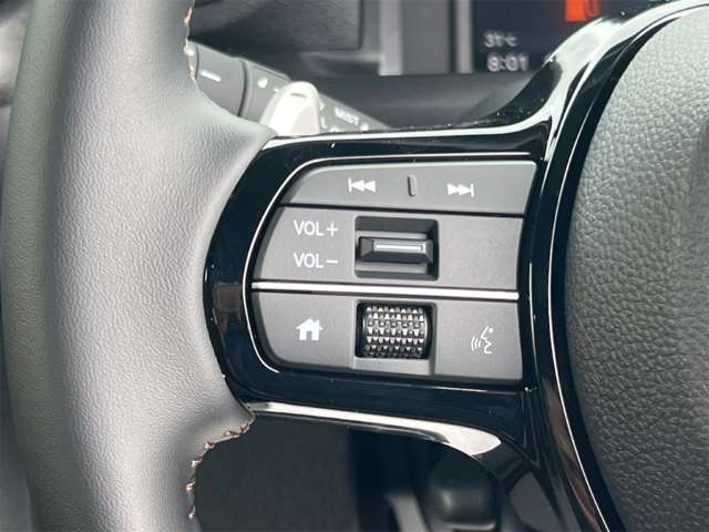 ホンダ Ｎ　ＢＯＸ カスタム ６６０ ターボ ブラック スタイル R8年 () 99