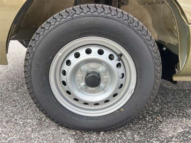 ダイハツ ハイゼットトラック ６６０ ジャンボ エクストラ ３方開 ４ＷＤ R8年 () 99