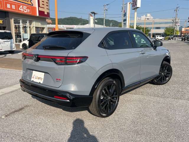 ホンダ ヴェゼル １．５ Ｅ：ＨＥＶ ＲＳ R8年 (近畿) 99