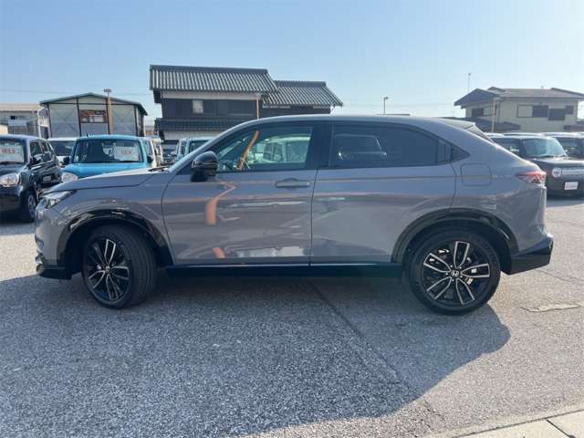 ホンダ ヴェゼル １．５ Ｅ：ＨＥＶ ＲＳ R8年 (近畿) 99