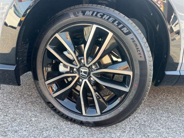 ホンダ ヴェゼル １．５ Ｅ：ＨＥＶ ＲＳ R8年 (近畿) 99