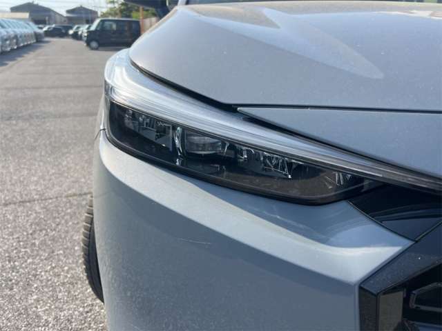 ホンダ ヴェゼル １．５ Ｅ：ＨＥＶ ＲＳ R8年 (近畿) 99