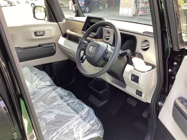 ホンダ Ｎ　ＢＯＸ ６６０ R8年 (近畿) 99