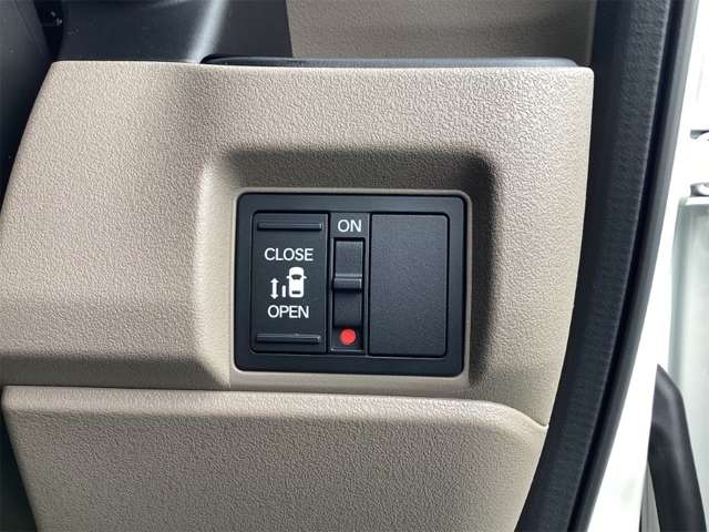ホンダ Ｎ　ＢＯＸ ジョイ ６６０ モノトーン R8年 (近畿) 99