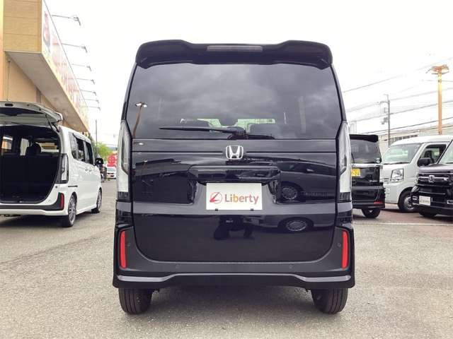 ホンダ Ｎ　ＢＯＸ カスタム ６６０ ブラック スタイル R8年 (近畿) 99