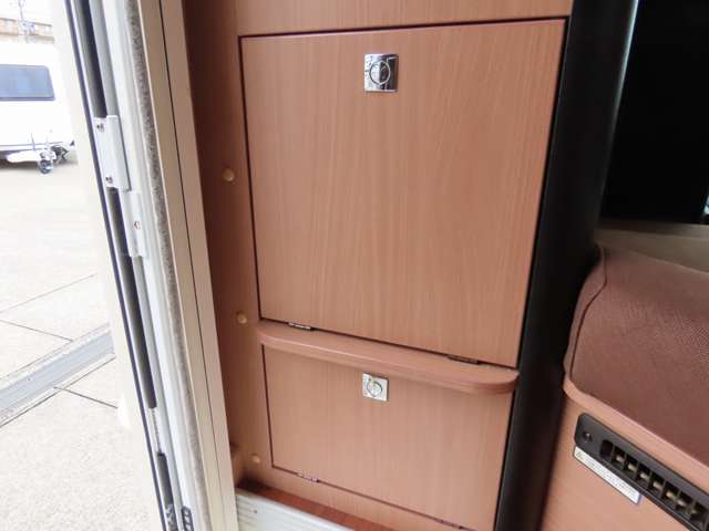 トヨタ カムロード ナッツＲＶ製 H29年 (東海) 99