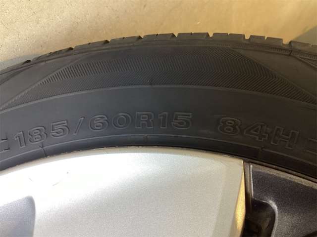 ホンダ フィット　ハイブリッド １．５ ハイブリッド Ｆパッケージ H27年 () 99