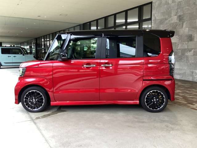ホンダ Ｎ　ＢＯＸ カスタム ６６０ Ｌ ターボ コーディネートスタイル R3年 (近畿) 99