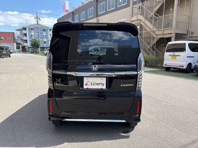 ホンダ Ｎ　ＢＯＸ カスタム ６６０ Ｌ R4年 () 99