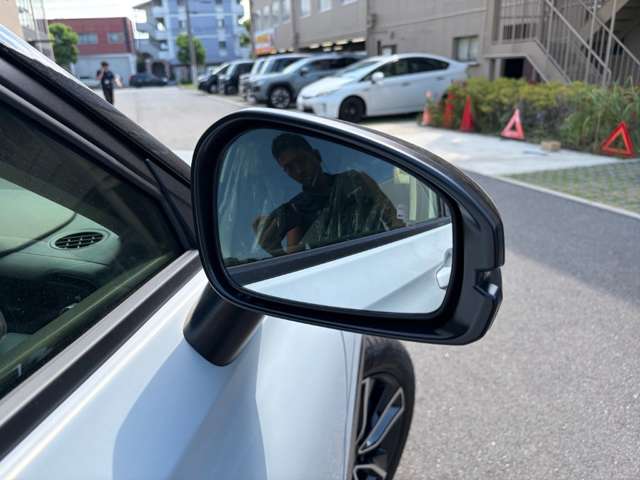 ホンダ ヴェゼル １．５ Ｅ：ＨＥＶ Ｚ プレイパッケージ R8年 (近畿) 99