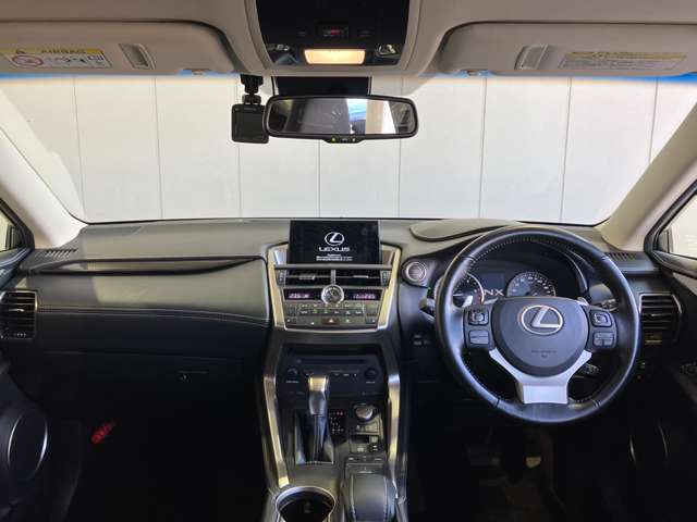 レクサス ＮＸ２００ｔ ２００Ｔ Ｉパッケージ ４ＷＤ H27年 (近畿) 99