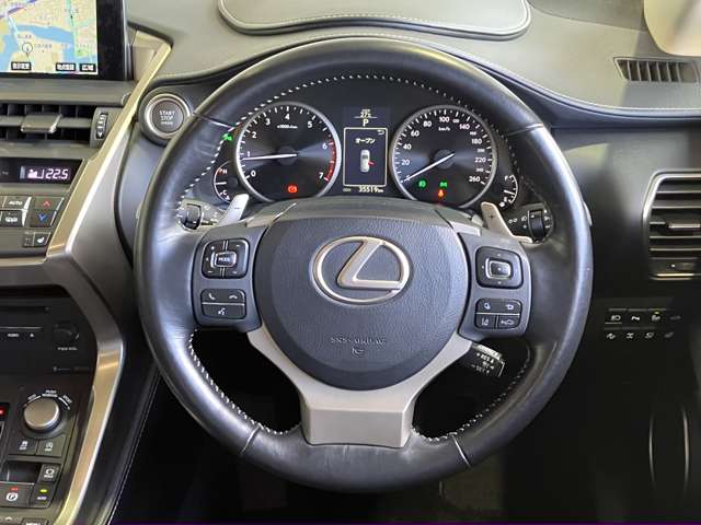 レクサス ＮＸ２００ｔ ２００Ｔ Ｉパッケージ ４ＷＤ H27年 (近畿) 99