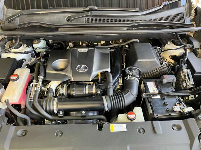レクサス ＮＸ２００ｔ ２００Ｔ Ｉパッケージ ４ＷＤ H27年 (近畿) 99