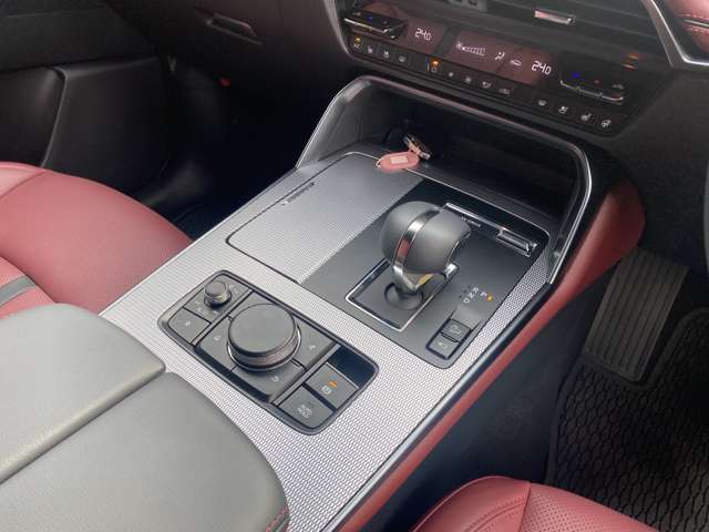 マツダ ＣＸ−６０ ３．３ ＸＤ－ＨＹＢＲＩＤ ドライブ エディション バーガンディレザーパッケージ ディーゼルＴ ４ＷＤ R8年 (関東) 99