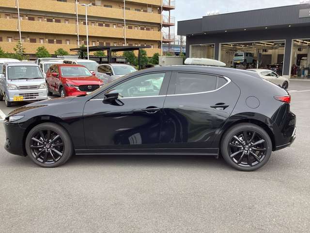 マツダ ＭＡＺＤＡ３　ファストバック １．８ ＸＤ ドライブ エディション ディーゼルターボ R7年 (関東) 99