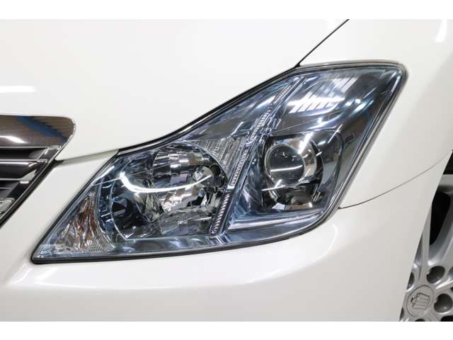トヨタ クラウン　ハイブリッド ３．５ Ｌパッケージ H22年 (東海) 99