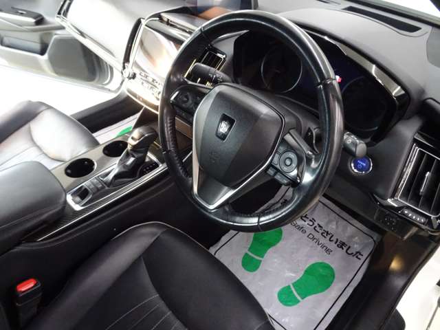 トヨタ クラウン　ハイブリッド ハイブリッド ２．５ ＲＳ アドバンス R1年 (東海) 99