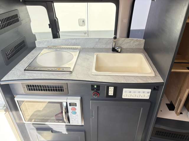 トヨタ ハイエースバン ＲＶビッグフット H29年 (関東) 99