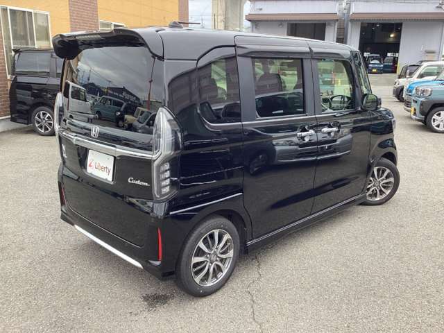 ホンダ Ｎ　ＢＯＸ カスタム ６６０ Ｌ R3年 (近畿) 99