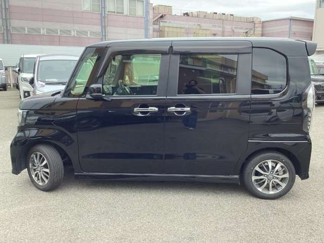 ホンダ Ｎ　ＢＯＸ カスタム ６６０ Ｌ R3年 (近畿) 99
