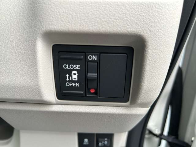ホンダ Ｎ　ＢＯＸ ６６０ R8年 (近畿) 99