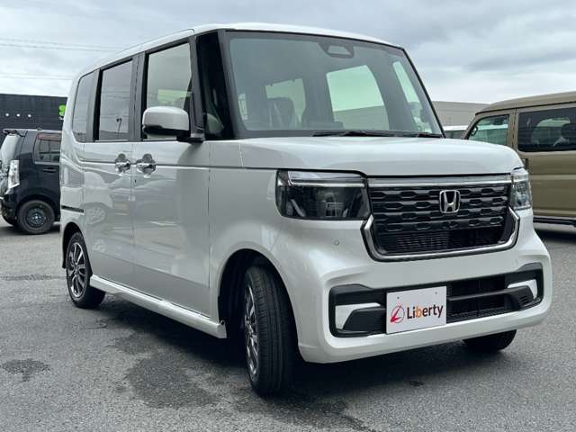 ホンダ Ｎ　ＢＯＸ カスタム ６６０ R8年 (近畿) 99