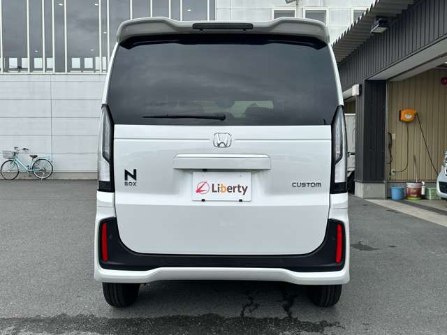 ホンダ Ｎ　ＢＯＸ カスタム ６６０ R8年 (近畿) 99