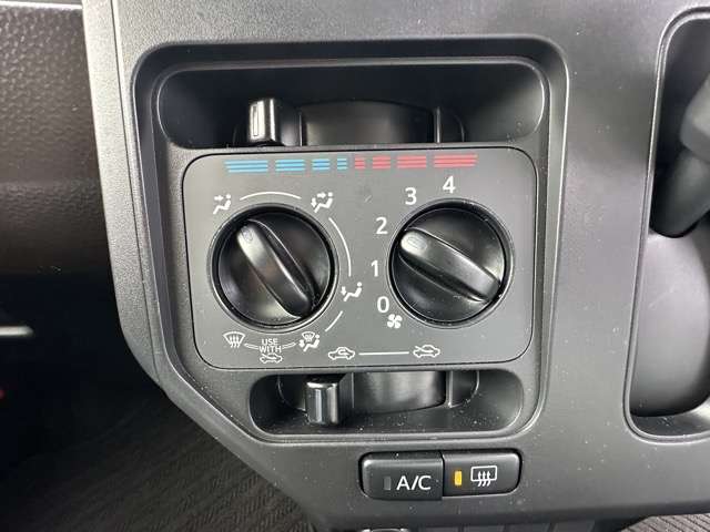 トヨタ ルーミー １．０ Ｘ R5年 (東海) 99