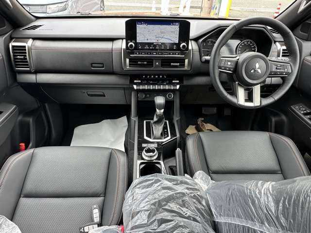 三菱 トライトン ２．４ ＧＳＲ ディーゼルターボ ４ＷＤ R7年 (東海) 99