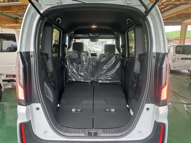 ホンダ Ｎ　ＢＯＸ カスタム ６６０ R8年 (東海) 99