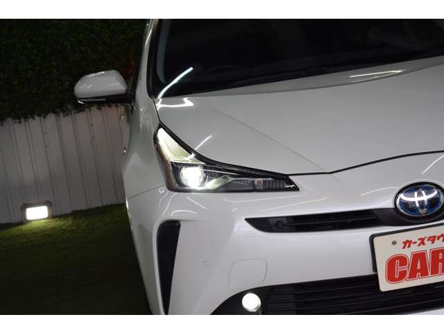 トヨタ プリウス １．８ Ａ Ｅ－ＦＯＵＲ ４ＷＤ R1年 (北海道) 99
