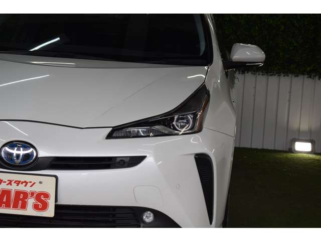 トヨタ プリウス １．８ Ａ Ｅ－ＦＯＵＲ ４ＷＤ R1年 (北海道) 99