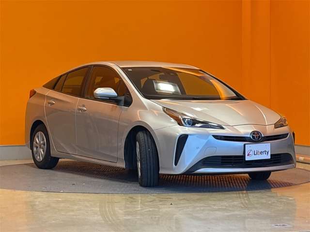 トヨタ プリウス １．８ Ｓ R3年 () 99