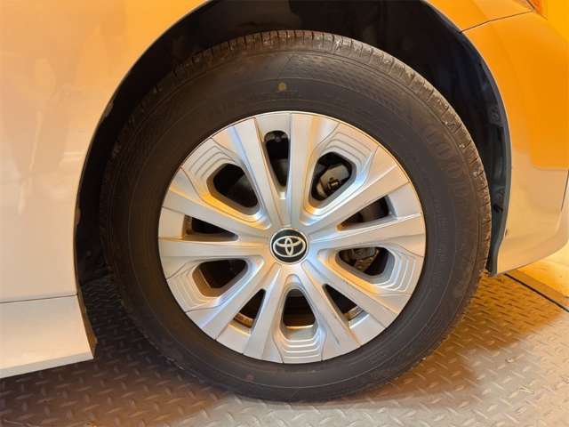 トヨタ プリウス １．８ Ｓ R3年 () 99