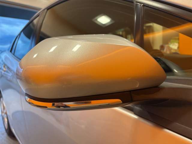 トヨタ プリウス １．８ Ｓ R3年 () 99