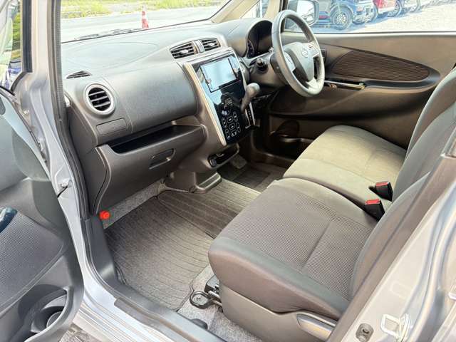 日産 デイズ ６６０ ハイウェイスターＧターボ H29年 () 99