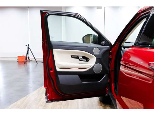 ランドローバー レンジローバーイヴォーク ＨＳＥ ２．０Ｌ Ｄ１８０ ディーゼルターボ ４ＷＤ H30年 (関東) 99