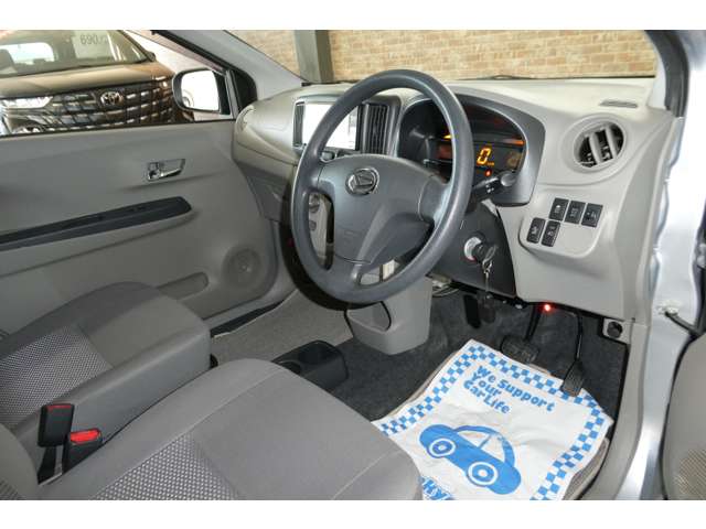 ダイハツ ミラ　イース ６６０ ＬＦ ＳＡ ４ＷＤ H25年 () 99