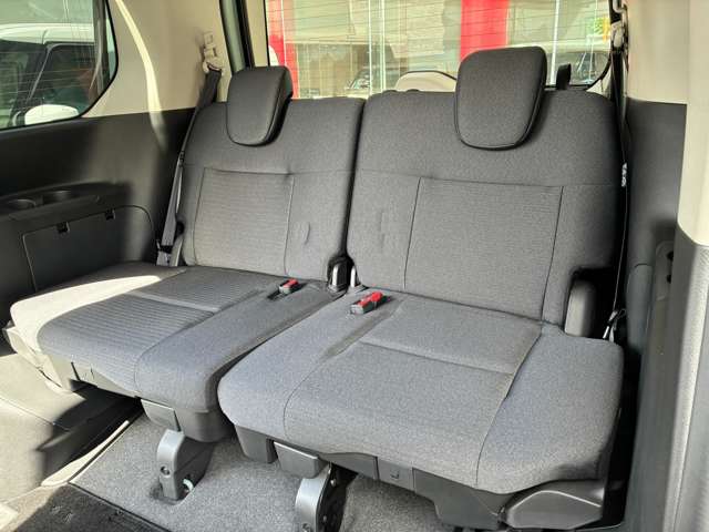日産 セレナ １．４ Ｅ－４ＯＲＣＥ ハイウェイスターＶ ４ＷＤ R8年 (東北) 99