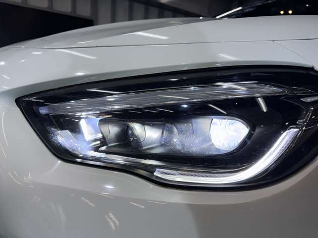 メルセデスベンツ ＧＬＡクラス ＧＬＡ２００ Ｄ ４マチック ＡＭＧライン ディーゼルターボ ４ＷＤ R2年 () 99