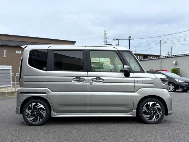 スズキ スペーシア ６６０ カスタム ハイブリッド ＸＳ R8年 () 99