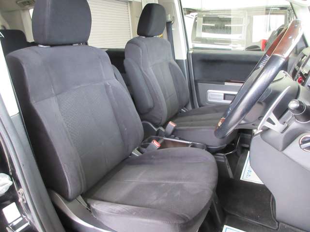 三菱 デリカ　Ｄ：５ ２．２ Ｄ パワーパッケージ ディーゼルターボ ４ＷＤ H29年 () 99