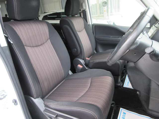 日産 セレナ ２．０ ハイウェイスター Ｓ－ＨＹＢＲＩＤ アドバンストセーフティ パッケージ H26年 (関東) 99