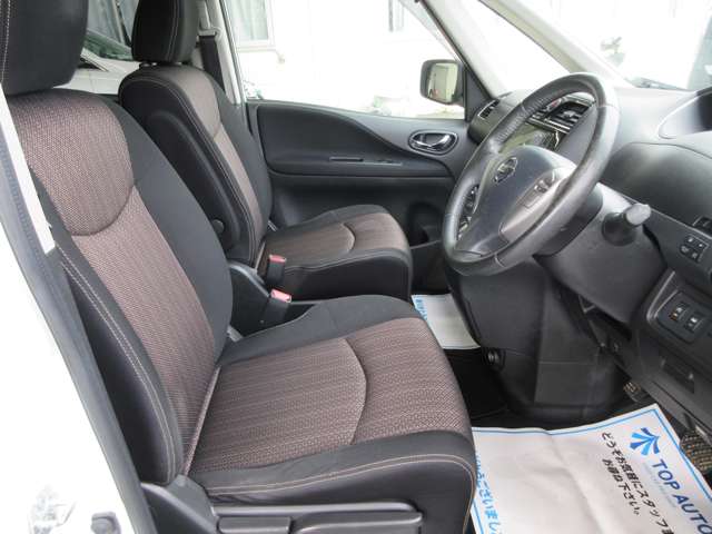 日産 セレナ ２．０ ハイウェイスター Ｓ－ＨＹＢＲＩＤ アドバンストセーフティ パッケージ H26年 (関東) 99