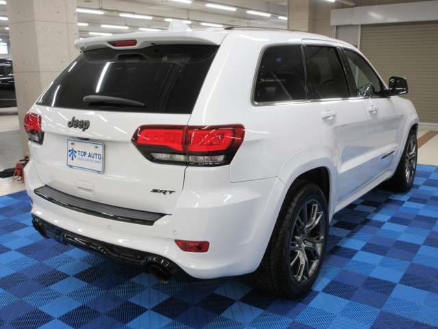 ジープ グランドチェロキー ＳＲＴ８ ４ＷＤ H28年 (関東) 99